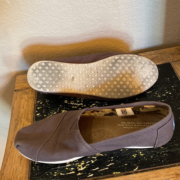 Toms slip on shoes - Picture 7 of 7
